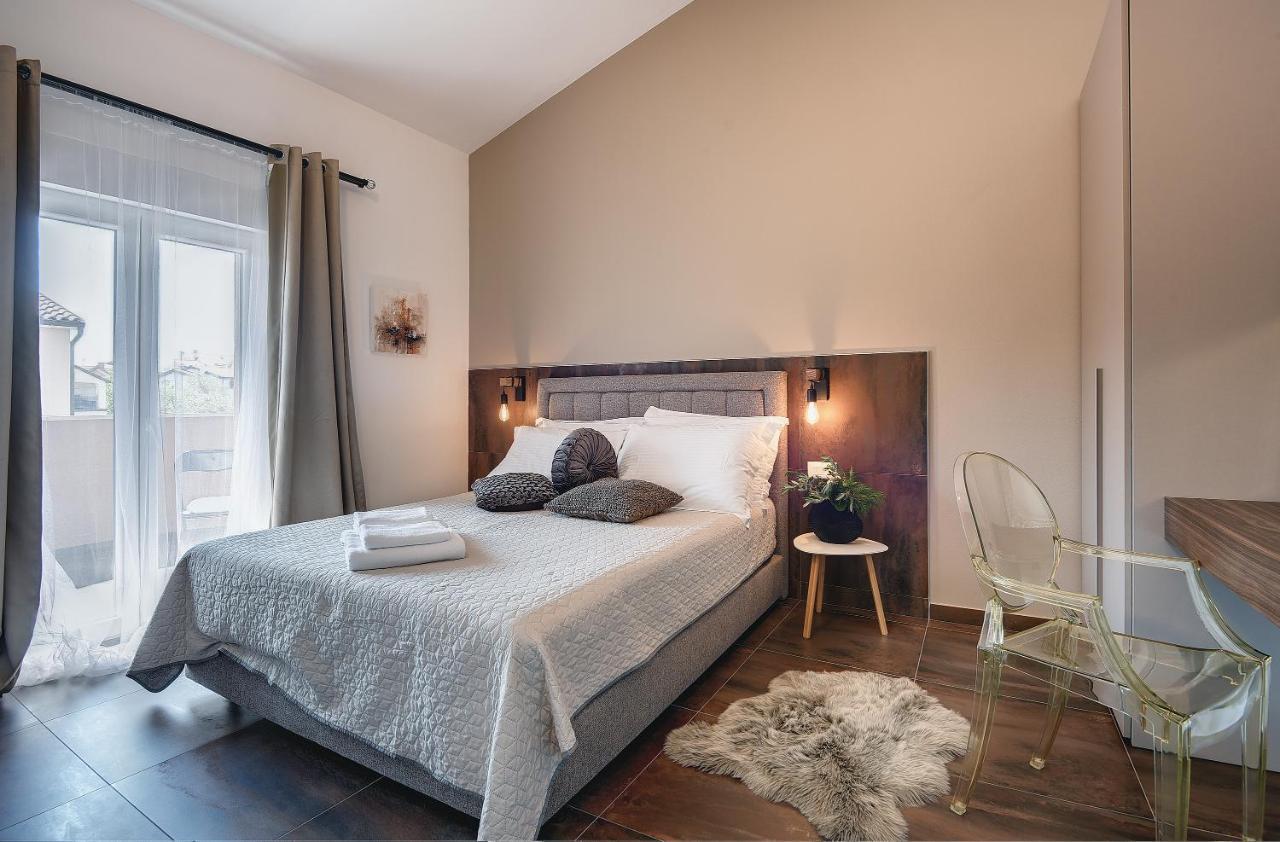 Vila Una With Private Pool Near Rovinj - Open 2022 로비니스코 셀로 외부 사진