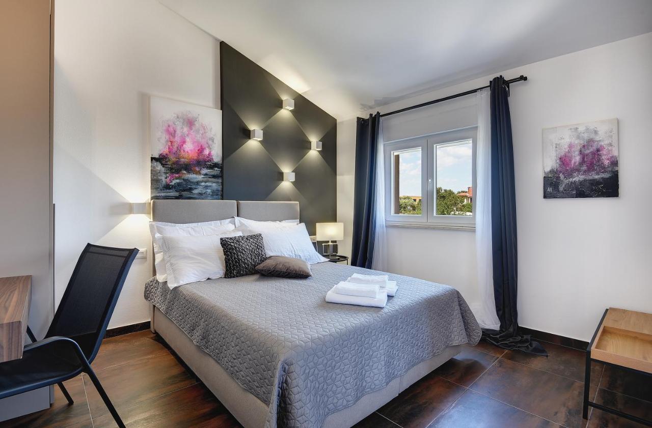 Vila Una With Private Pool Near Rovinj - Open 2022 로비니스코 셀로 외부 사진